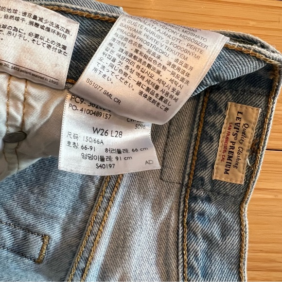 Levi’s 501s straight leg jeans - Picture 2 of 6